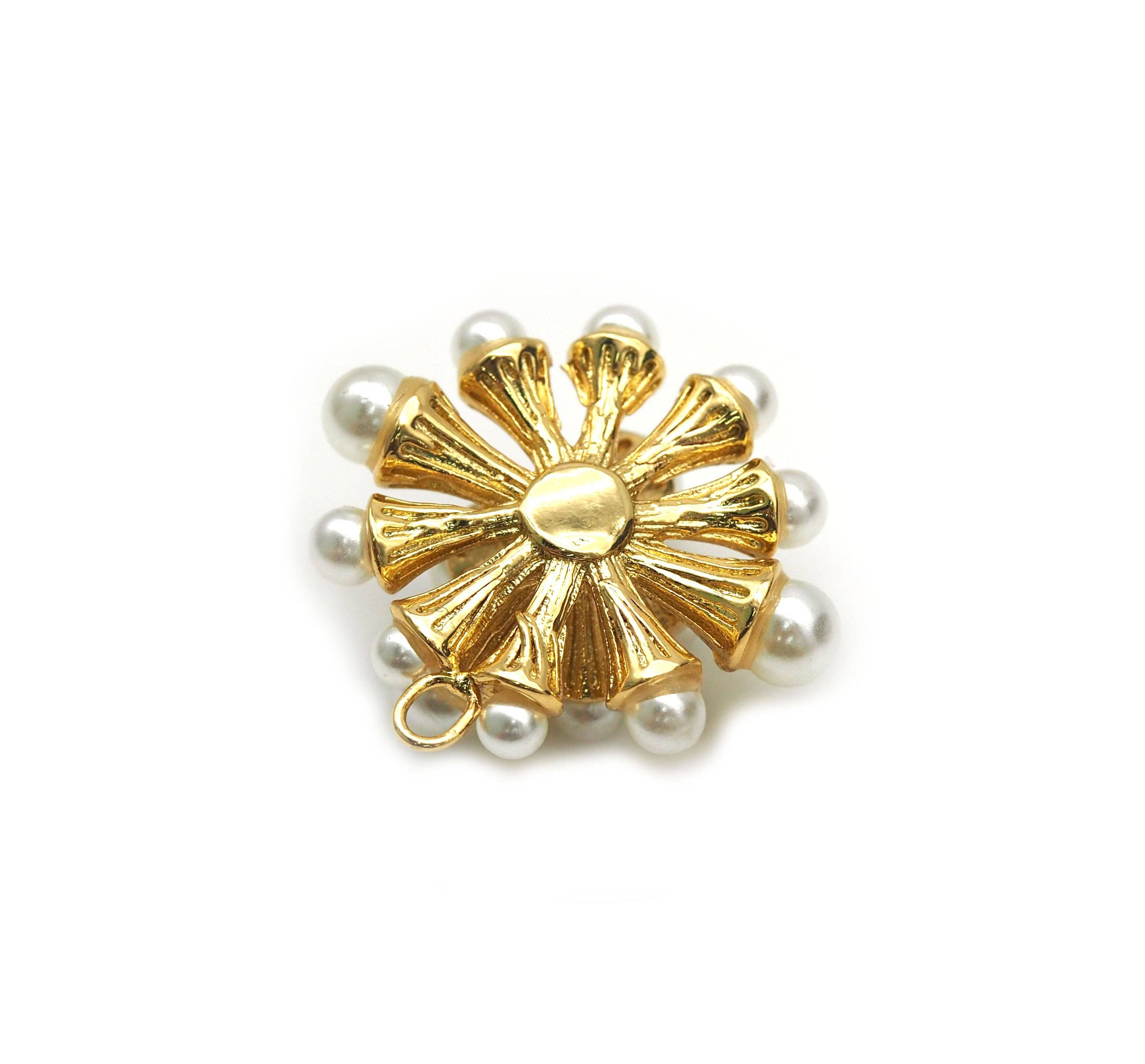 Mother of Pearl Flower Pendant, Sku#Y617