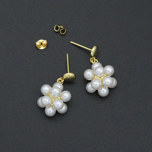 Cluster Pearl Flower Stud Earrings, Sku#LD770
