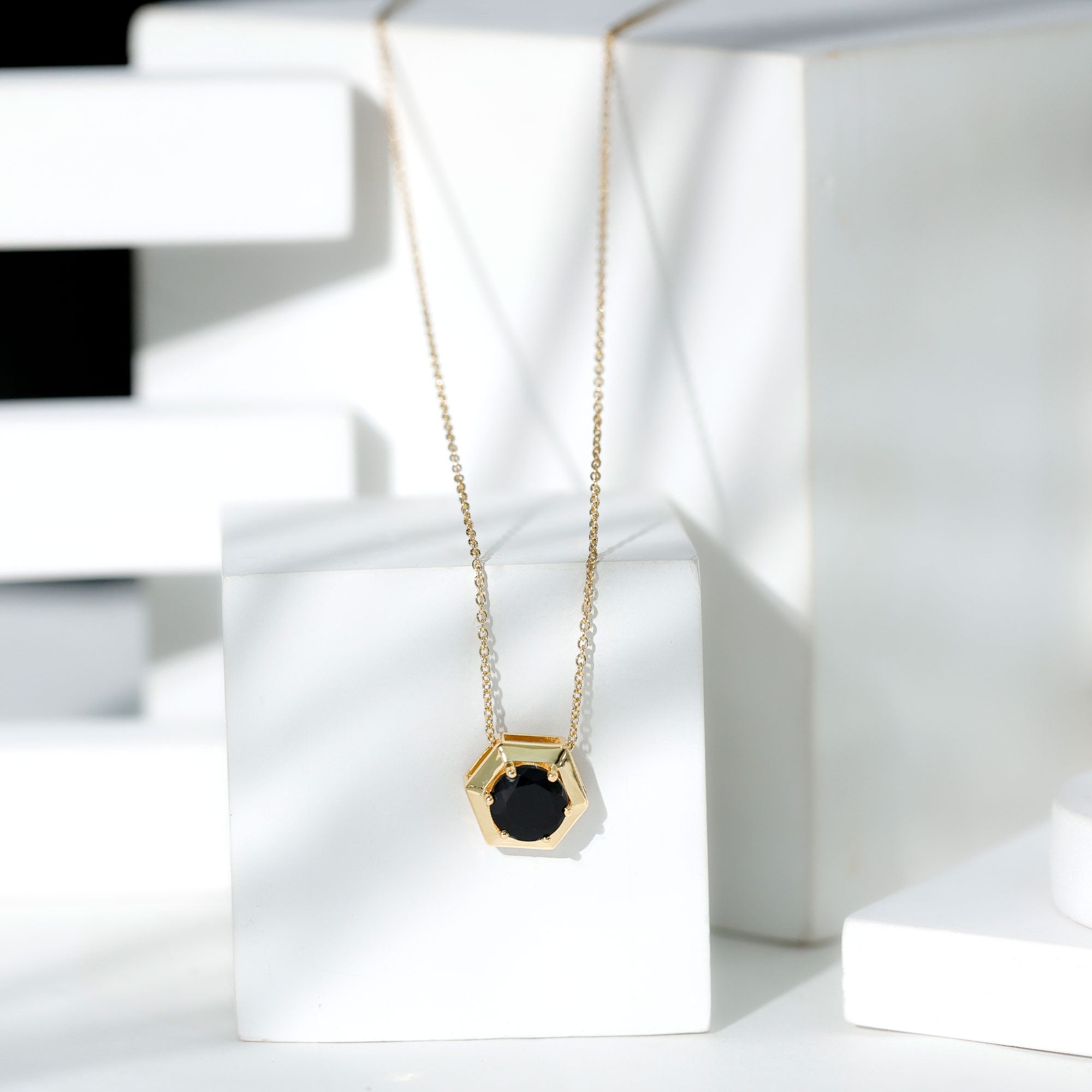 2 Carat Natural Black Onyx Solitaire Hexagon Pendant Necklace