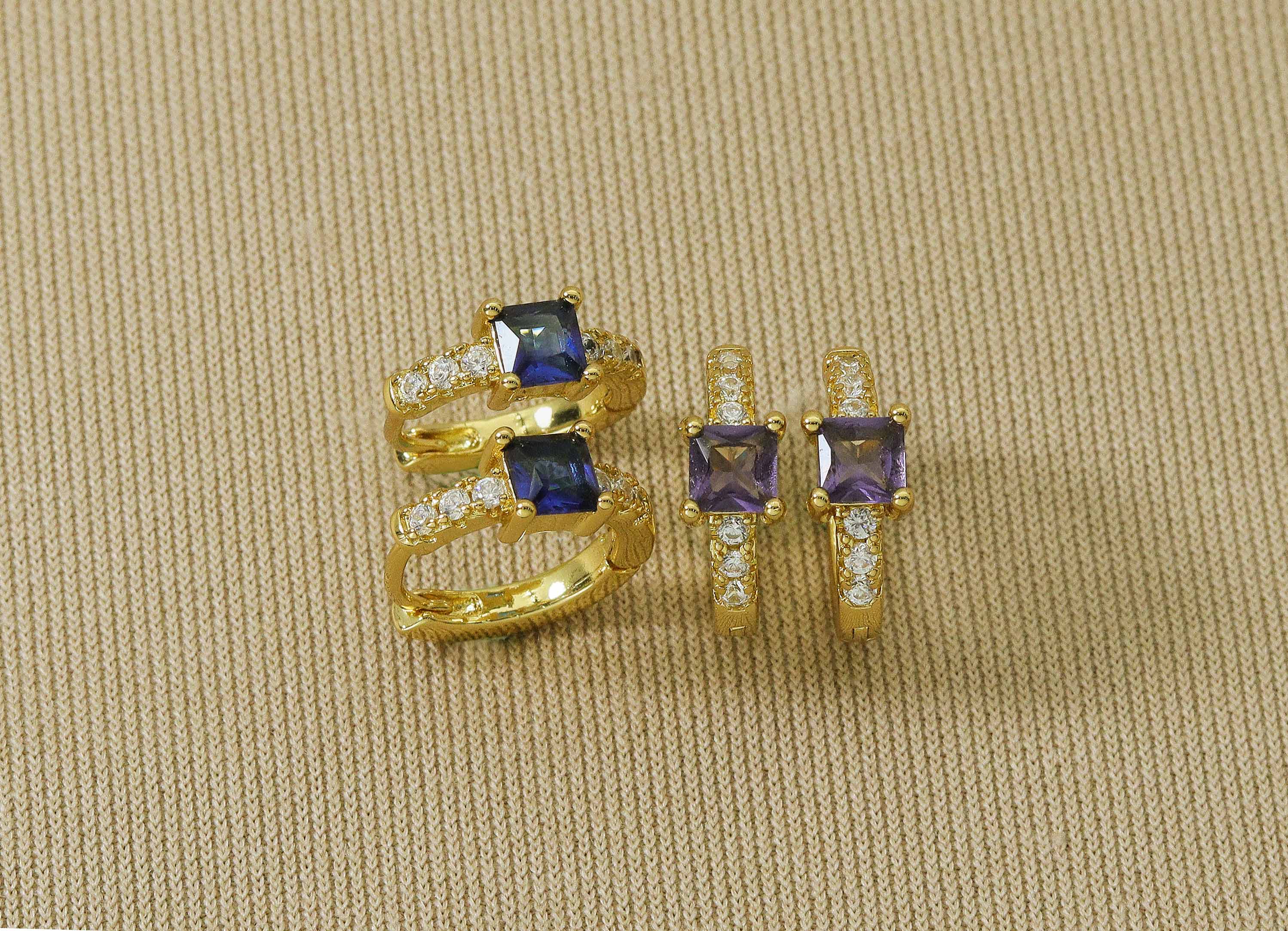 CZ Hoop Earring, Sku#Y616